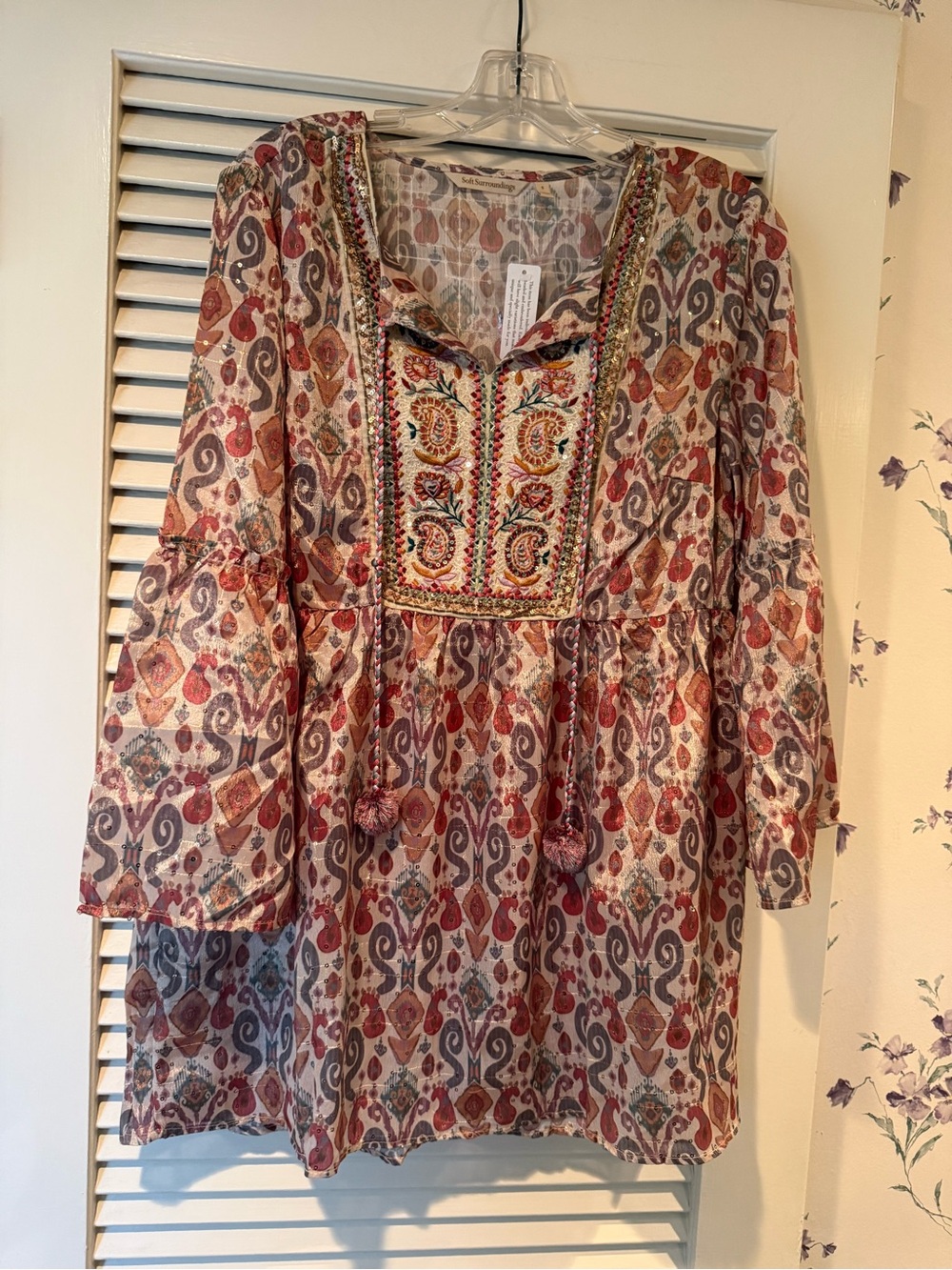 NWT Soft Surroundings Cream Print Bell Sleeve Embroidered & Beaded Tunic Smal